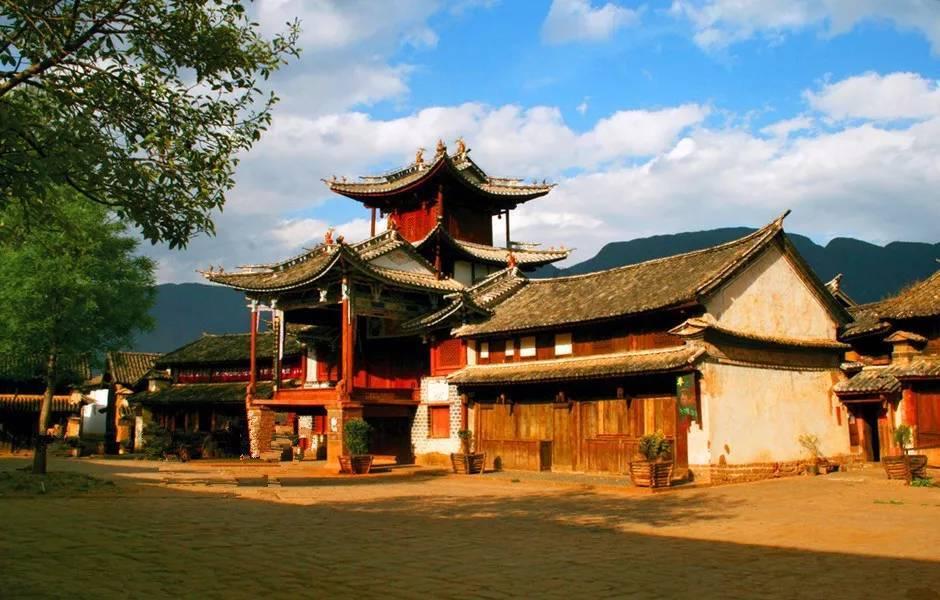 “烽烟滚滚唱英雄,四面青山侧耳听”是什么歌- 智能问答网页,迅捷解疑答惑
